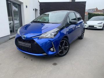 Toyota Yaris 1.5i hybride met garantie beschikbaar voor biedingen