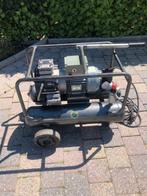 Compressor 220 volt, Doe-het-zelf en Bouw, Gebruikt, 6 tot 10 bar, Ophalen of Verzenden, 200 tot 400 liter/min