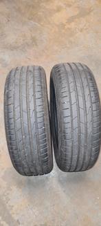 2 x Hankook 205/60 R16, Auto-onderdelen, Banden en Velgen, Ophalen, Gebruikt, 16 inch, 205 mm