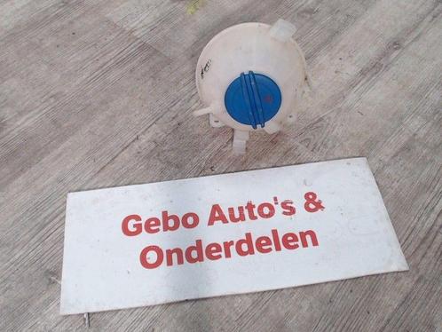 KOELVLOEISTOF RESERVOIR Volkswagen Golf VI (5K1), Auto-onderdelen, Overige Auto-onderdelen, Volkswagen, Gebruikt