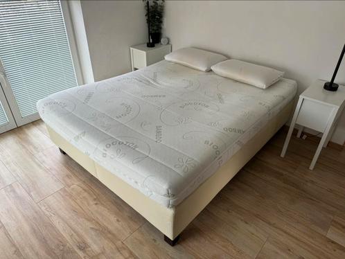 Grand lit de qualité 160 x 200 cm, Maison & Meubles, Chambre à coucher | Lits, Utilisé, Deux personnes, 160 cm, 200 cm, Autres matériaux