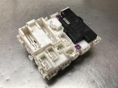ZEKERINGKAST Suzuki Swift (ZA / ZC / ZD) (01-2010/04-2017), Auto-onderdelen, Elektronica en Kabels, Suzuki, Gebruikt