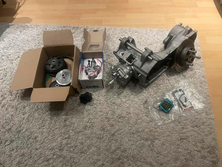 Mhr 7T sprint aerox, Vélos & Vélomoteurs, Pièces de cyclomoteur | Scooters, Comme neuf, Piaggio, Bloc, Enlèvement