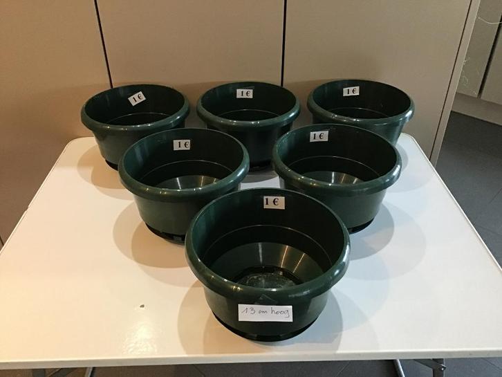 diverse bloempotten en bloembakken, Tuin en Terras, Bloembakken en Plantenbakken, Zo goed als nieuw, Ophalen of Verzenden