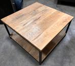 Massief houten salontafel met zwarte metalen frame, Huis en Inrichting, Tafels | Salontafels, Ophalen, 50 tot 100 cm, 50 tot 100 cm