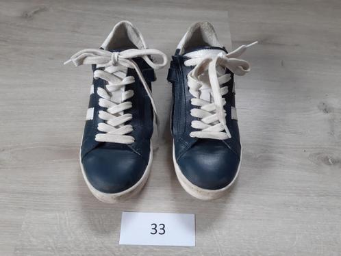 Jongensschoenen leder Maat 33, Kinderen en Baby's, Kinderkleding | Schoenen en Sokken, Zo goed als nieuw, Sportschoenen, Jongen