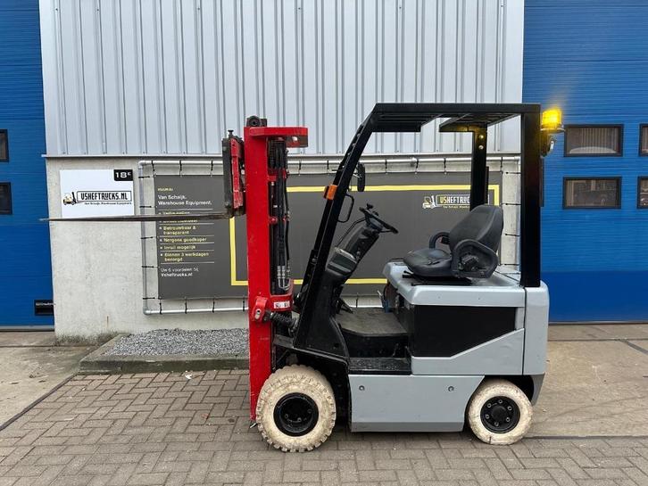 Chariot élévateur triplex électrique Nissan VS-22604, Autos : Pièces & Accessoires, Batteries & Accessoires, Nissan, Utilisé, Enlèvement ou Envoi