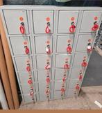 24x deurs lockers met 24x 1€ muntslot., Huis en Inrichting, Ophalen, Zo goed als nieuw