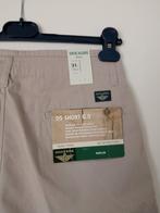 Dockers Khakis D5 Short G.O Mt 31 nieuw nooit gedragen, Ophalen of Verzenden, Nieuw, Beige, Dockers Khakis