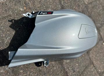 Nieuwe Carter VESPA GTS 2024 beschikbaar voor biedingen