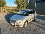Skoda Fabia 1.2 essence CLIM 126000km CARNET COMPLET, Autos, Achat, Entreprise, Euro 4, Essence