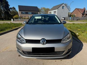 VW Golf 7 essence, Euro 5, Achat, 63 kW, Carnet d'entretien