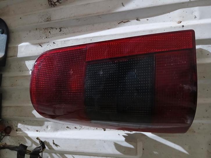 Linker achterlicht berlingo en partner, Auto-onderdelen, Verlichting, Peugeot, Gebruikt, Ophalen of Verzenden