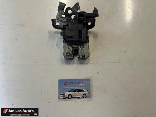 Kofferbakslot achterklep slotmechaniek Audi 8K9827505A, Auto-onderdelen, Carrosserie, Gebruikt, Ophalen of Verzenden