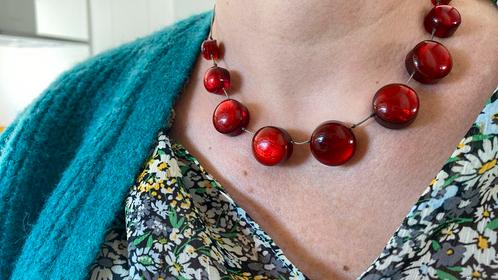 Halsketting Culture Mix ( handmade fairtrade), Handtassen en Accessoires, Kettingen, Gebruikt, Overige materialen, Rood, Ophalen of Verzenden