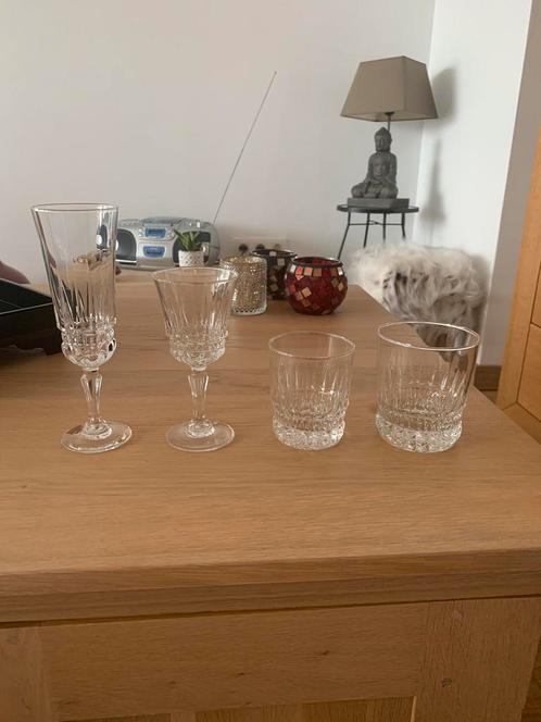 32 glazen (€2 per stuk), Verzamelen, Glas en Drinkglazen, Zo goed als nieuw, Ophalen of Verzenden