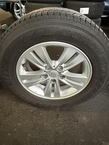 Kia Yokohama winterbanden + velgen beschikbaar voor biedingen