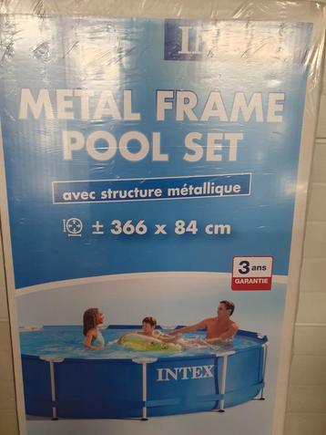 Intex zwembad NIEUW 366x84 7.200L filtersysteem etc. beschikbaar voor biedingen