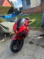 Triumph daytona 650, Motoren, Sportuitlaat, 4 cilinders, Motorrijbewijs A, Meer dan 35 kW