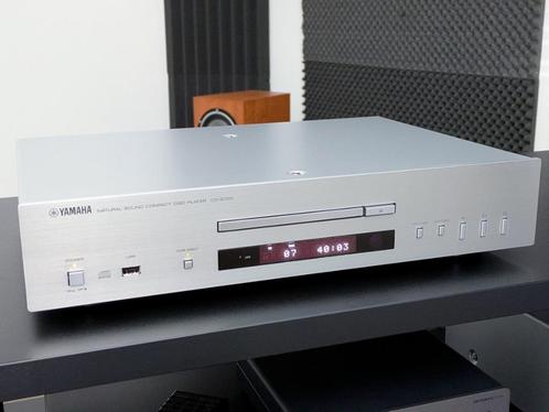 Yamaha CD-S700, USB-weergave, met remote en verpakking, Audio, Tv en Foto, Cd-spelers, Gebruikt, Overige merken, Ophalen of Verzenden