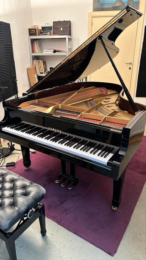 Vleugel Grand Piano Yamaha C5, Muziek en Instrumenten, Piano's, Zo goed als nieuw, Piano, Zwart, Hoogglans, Ophalen