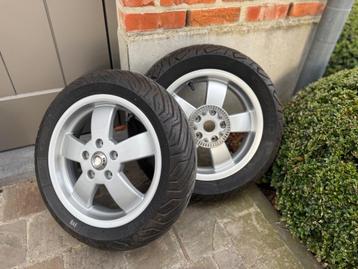 Vespa gts velgen met banden  beschikbaar voor biedingen