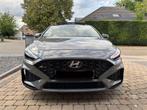 Hyundai i30 1.5 T-GDi 48V DCT Sky N-Line 118kw - Shadow Grey, Auto's, USB, Zilver of Grijs, Stadsauto, Leder en Alcantara