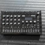 Korg drumlogue, Ophalen of Verzenden, Zo goed als nieuw, Korg
