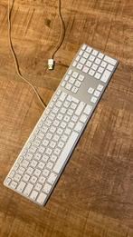 Apple Magic Keyboard, Computers en Software, Toetsenborden, Gebruikt, Ergonomisch, Azerty, Ophalen of Verzenden