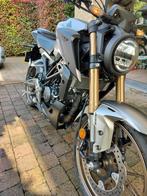 Honda cb125r silver, Motoren, Motoren | Honda, Particulier, 125 cc, 11 kW of minder, 1 cilinder