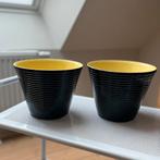 Paire de pots de fleurs vintage noirs et jaunes, années 1950, Enlèvement ou Envoi