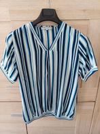 't shirt maat medium, Ophalen, Gedragen