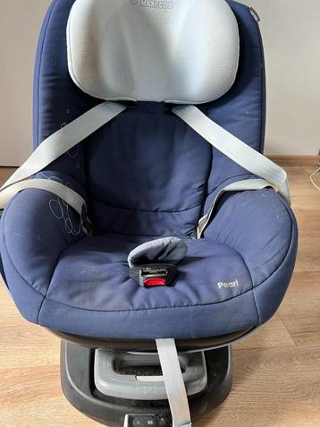 Maxi Cosi Pearl + FamilyFix basis beschikbaar voor biedingen
