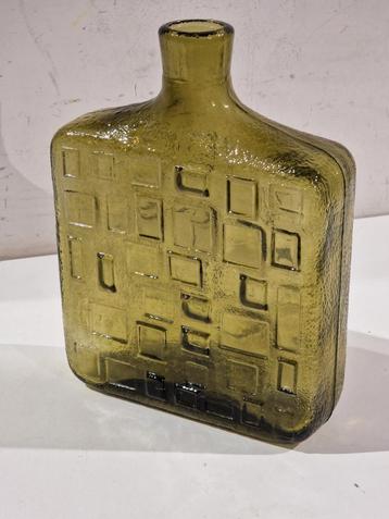 Brutalist empoli glas fles vaas karaf,  olijf groene kleur  beschikbaar voor biedingen