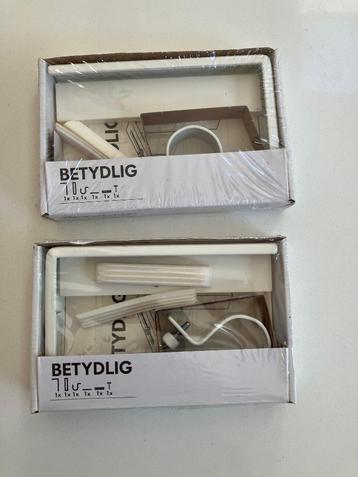 2x Ikea 'Betydlig' Gordijn rail houder beschikbaar voor biedingen