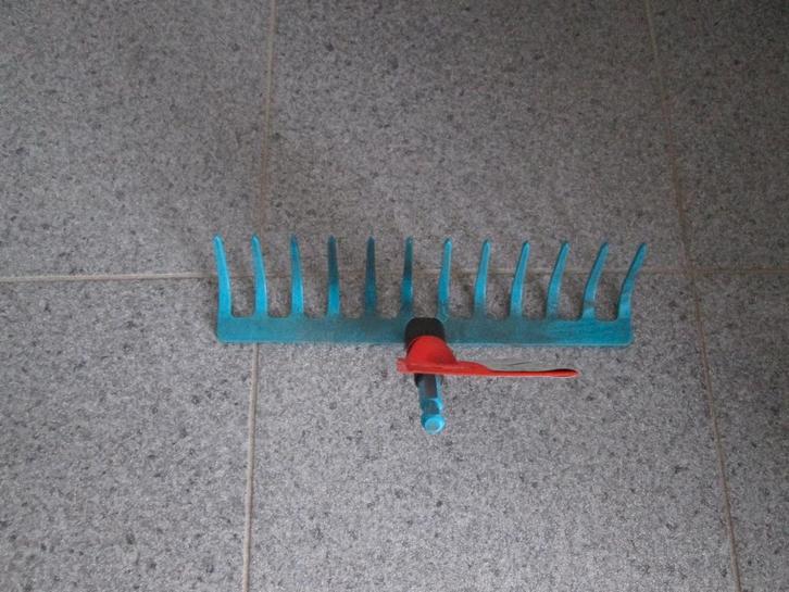 Gardena combisystem hark 12 tanden, Tuin en Terras, Hand-tuingereedschap, Nieuw, Hark, Ophalen