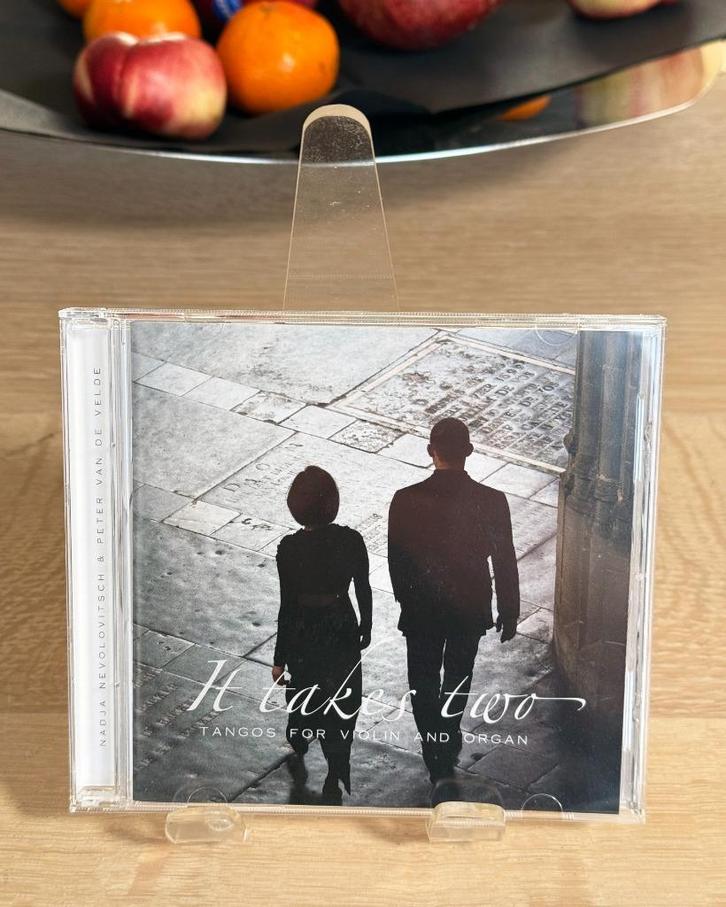 Nadja Nevolovitsch en Peter Van De Velde / It takes Two, Cd's en Dvd's, Cd's | Instrumentaal, Zo goed als nieuw, Ophalen of Verzenden