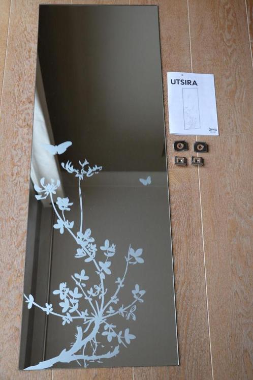 Miroir mural Ikea Utsira 38 x 110 cm fleurs papillons, Huis en Inrichting, Woonaccessoires | Spiegels, Gebruikt, Minder dan 50 cm