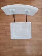 Prachtige witte plastic stoel met chromen poten, Ophalen, Zo goed als nieuw