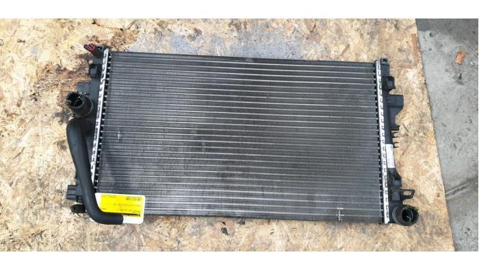 Radiateur d'un Mercedes Vito, Autos : Pièces & Accessoires, Climatisation & Chauffage, Mercedes-Benz, Utilisé, 3 mois de garantie
