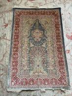 Tapis en soie turc fait main, signé, en bon état., Enlèvement ou Envoi