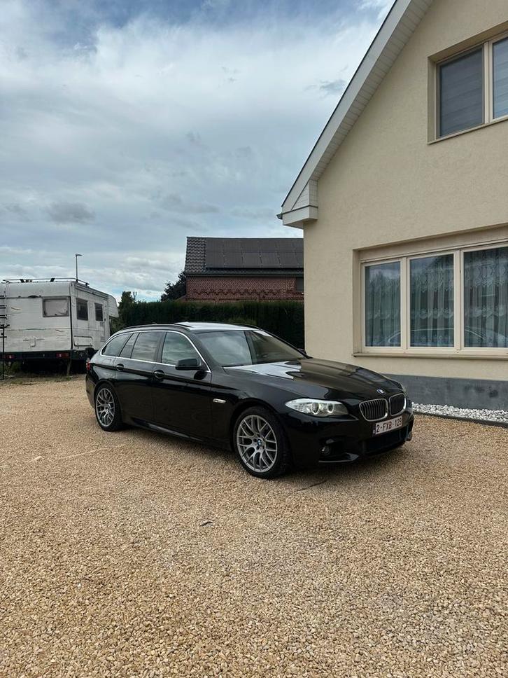 BMW 520D | M Pack, Auto's, BMW, Particulier, 5 Reeks, Diesel, Euro 5, Automaat, Zwart, Beige, Ophalen