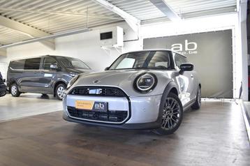 MINI Cooper 1.5I 3D *PACK S*, AUTOM, NAV, BT, APPLE/ANDROID beschikbaar voor biedingen