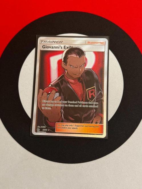 Pokémon - Hidden Fates - Giovanni's Exile (67/68) - NM, Hobby en Vrije tijd, Verzamelkaartspellen | Pokémon, Zo goed als nieuw
