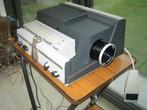 Dia projector met projectietafel en rolscherm., Audio, Tv en Foto, Diaprojectoren, Ophalen of Verzenden