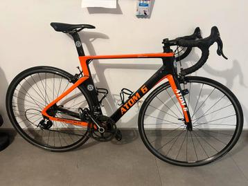Atom 6 race fiets unisex