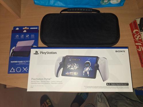ps portal met case en glas, Games en Spelcomputers, Games | Sony PlayStation 5, Nieuw, Ophalen of Verzenden