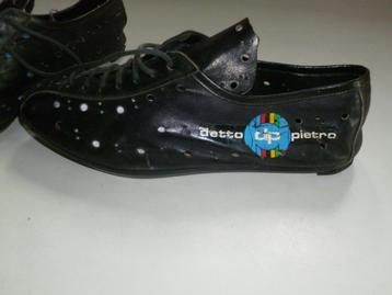 VINTAGE FIETSSCHOENEN beschikbaar voor biedingen
