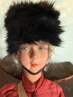 Belle poupée ancienne, Enlèvement