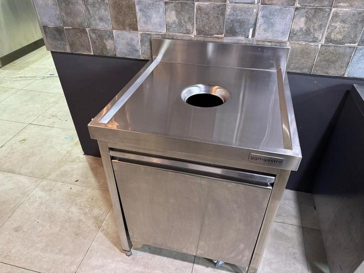 Vuilnisbak met rolcontainer met achterwand -50L GGM   € 250, Huis en Inrichting, Woonaccessoires | Prullenbakken, Zo goed als nieuw